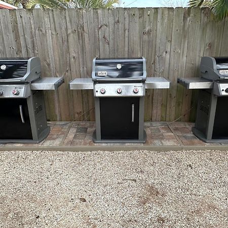 Boutique Vacation Rental Complex At Beach Cocoa Beach Exterior photo